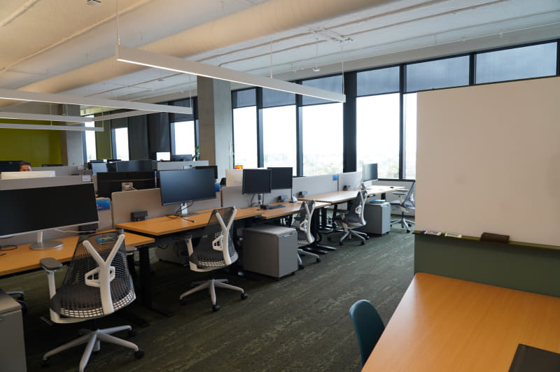 従業員の引っ越しも始まっており、既にこちらに移っている方もいるようだった