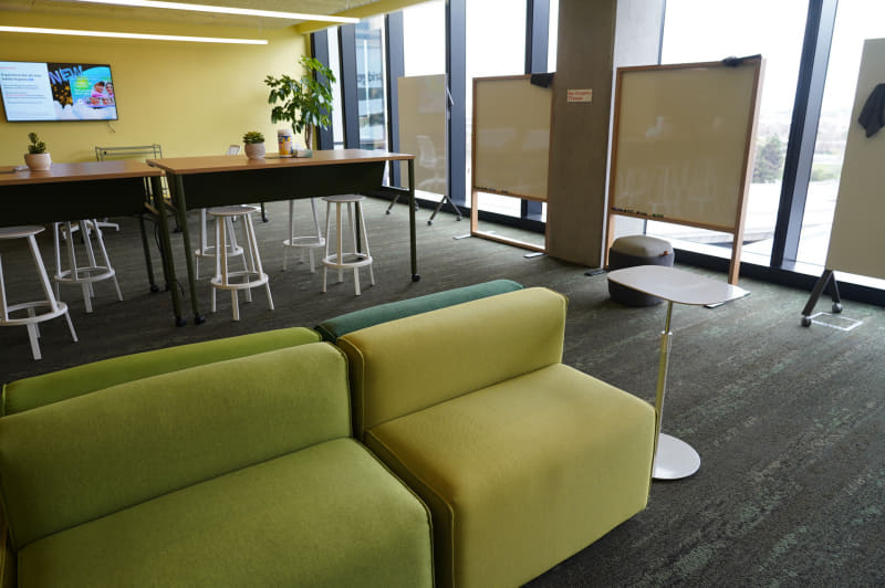 緑がテーマの階