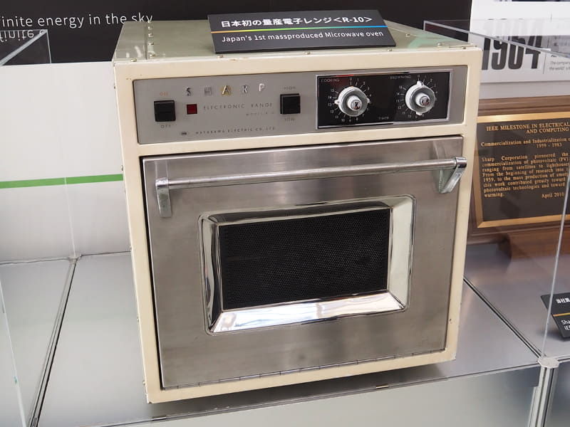 日本初の量産型電子レンジ