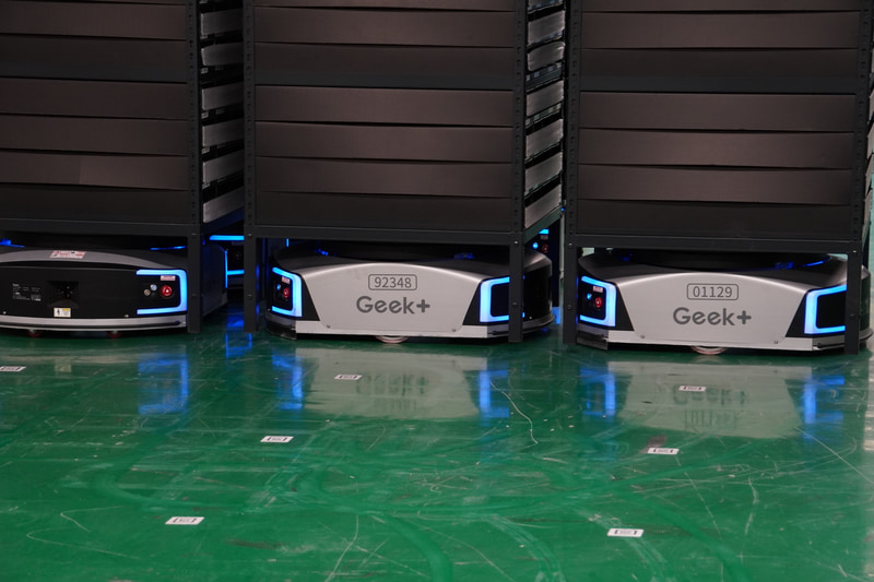 リールの管理、ピックアップはロボット化