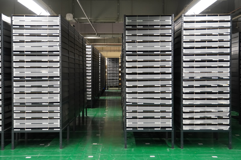 リールの管理、ピックアップはロボット化