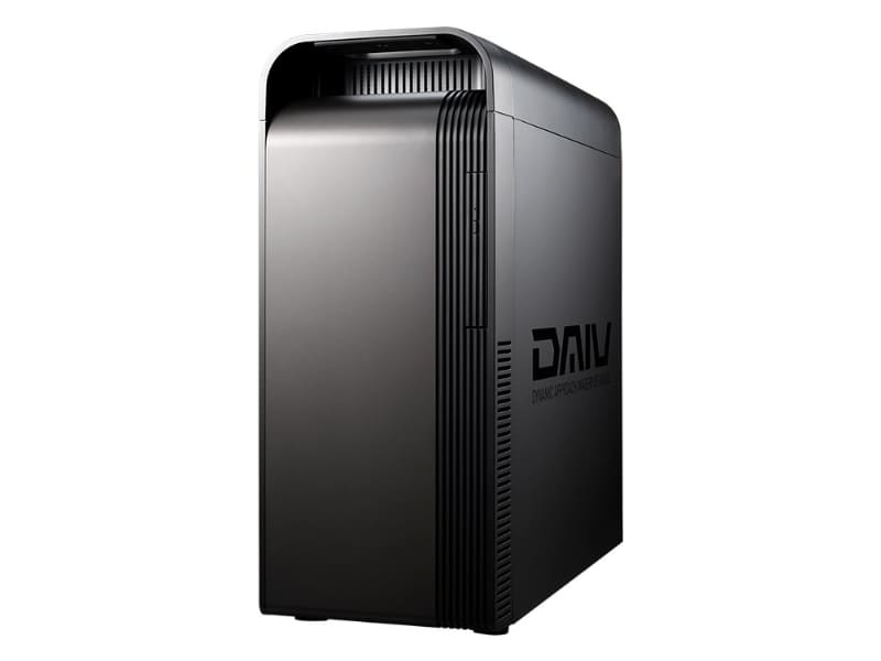 「<a href="https://www.mouse-jp.co.jp/store/g/gdaiv-fxi7g60b7acbw101dec/?adid=pa_pcwt_230428&argument=QzuaYF3M&dmai=a644b1c63d3e37" class="n" target="_blank">DAIV FX-I7G60</a>」はCore i7-13700KFとGeForce RTX 3060という人気の組み合わせを採用。写真および動画編集といったクリエイティブ作業に最適なPCとなっている。価格は29万4,800円から