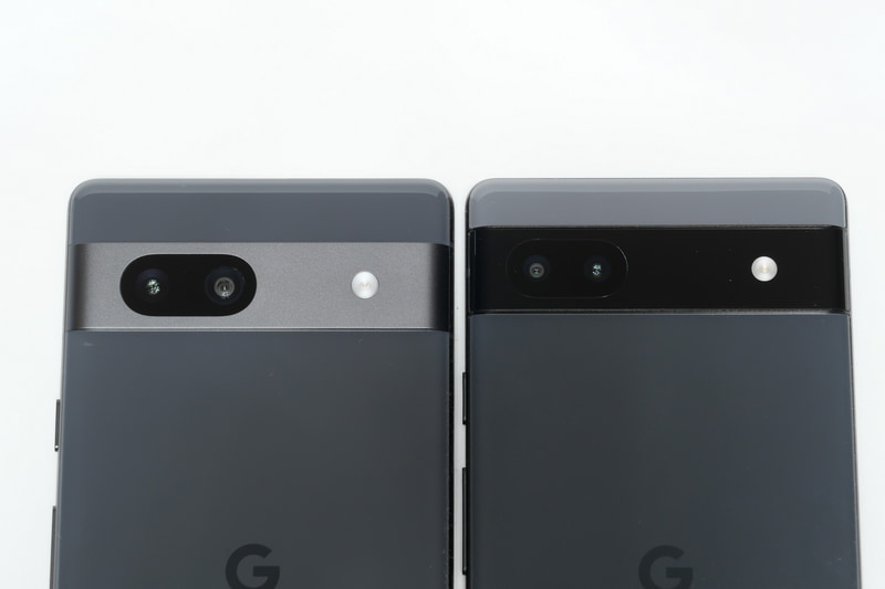 こちらはPixel 6a(右)との比較。Pixelカメラバーのほぼ全体が金属製となったことで、見た目の印象が大きく異なっている