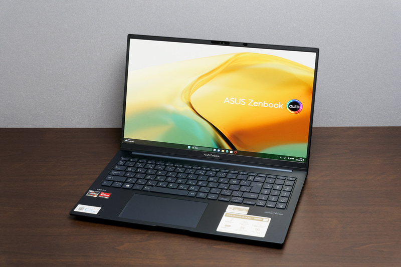 ASUS「Zenbook Pro 15 OLED」