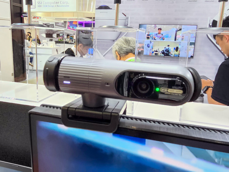 このように取り付けられる