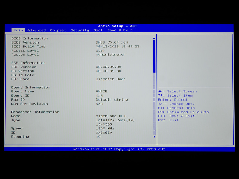 BIOS / Main。起動時[DEL]キーで表示