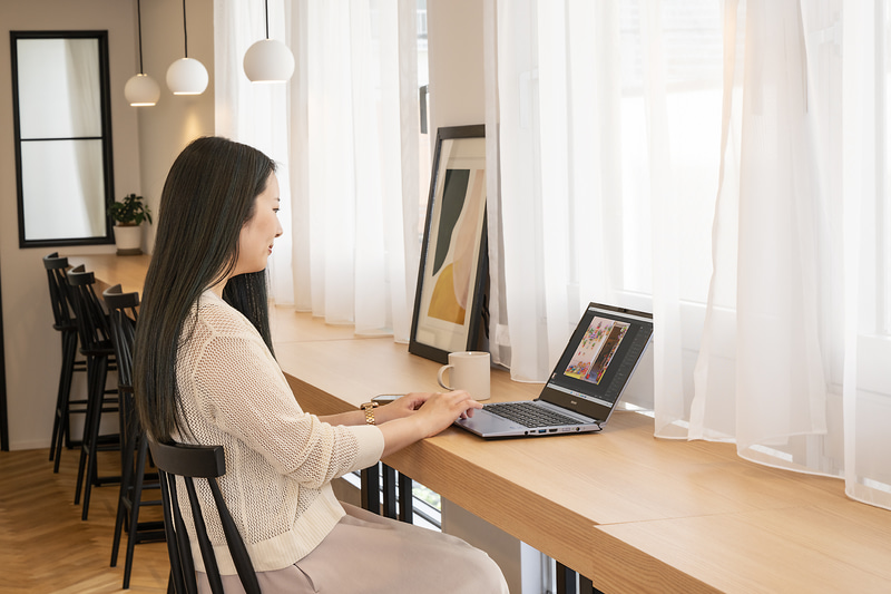 カフェでも気軽に使える