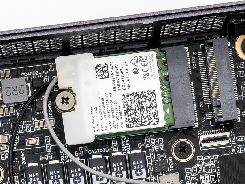 ネットワークカードはIntel killer AX1675x(AX210NGW)、最新のWi-Fi 6EとBluetooth 5.3に対応