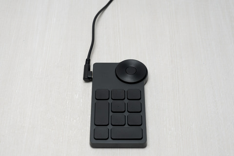 やじうまミニレビュー】XPPenのダイヤル+ショートカットキーデバイス