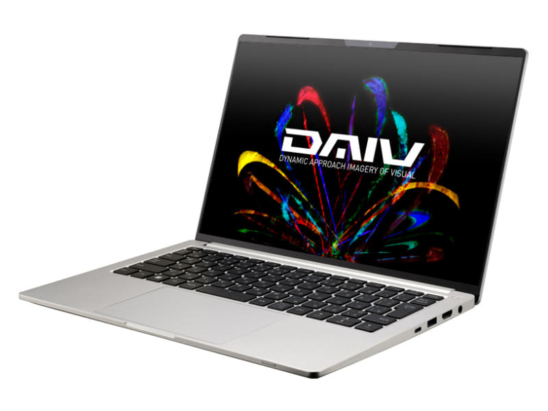 <a href="https://www.mouse-jp.co.jp/store/r/ra3033042/" class="n" target="_blank">製品ページのURL</a><br>価格：19万9,800円●CPU：Core i7-1360P●ディスプレイ：14型1,920×1,200ドット液晶●メモリ：16GB●ストレージ：500GB SSD(PCIe 4.0)●OS：Windows 11 Home●インターフェイス：Thunderbolt 4、USB 3.1 Type-C、USB 3.0×2、Wi-Fi 6E、Bluetooth 5、HDMI、SDカードスロット、音声入出力など●生体認証機能：顔認証●サイズ：約308.8×213×16.4mm●重量：約975g●バッテリ駆動時間：約11時間