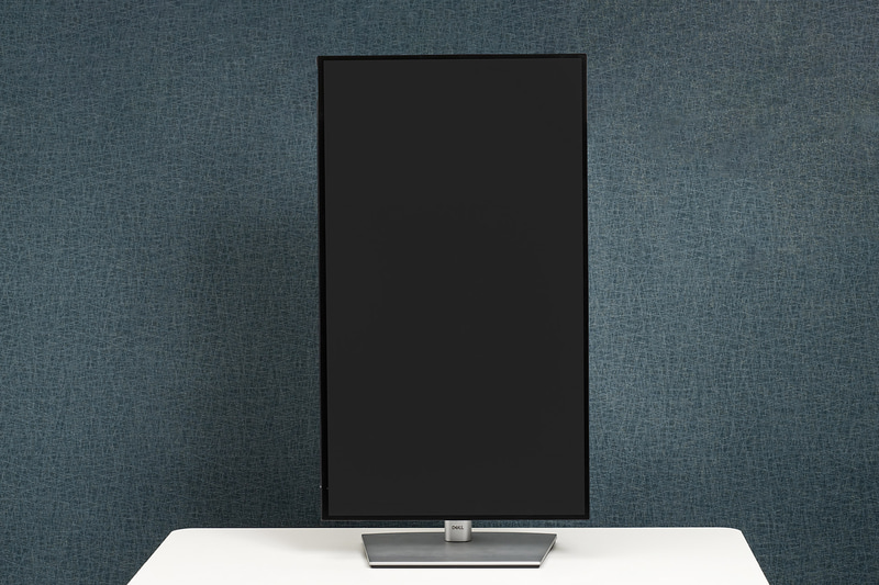 モニターを90度回転させて縦向きにすることも可能