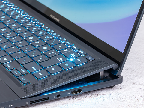 Hothotレビュー】カスタムCPUにRTX 4080、有機ELも搭載した16型薄型