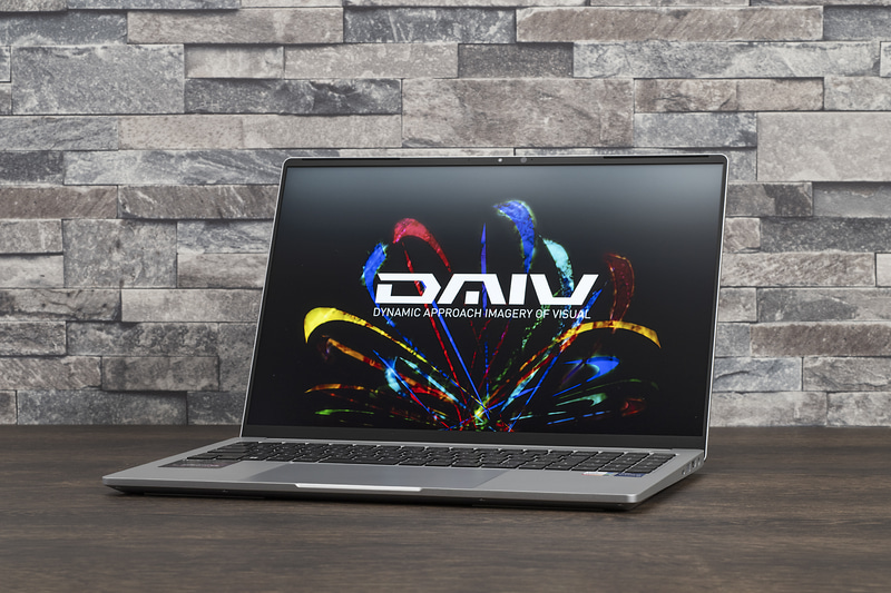 マウスコンピューター「<a href="https://www.mouse-jp.co.jp/store/g/gdaiv-z6i7i01srabaw101dec/?adid=pa_pcwt_230721&argument=QzuaYF3M&dmai=a64b79b7acde56" class="n" target="_blank">DAIV Z6-I7I01SR-A</a>」