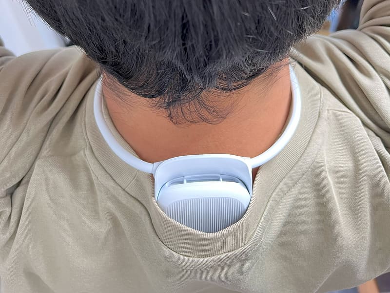 襟のない服だと冷却もしやすい