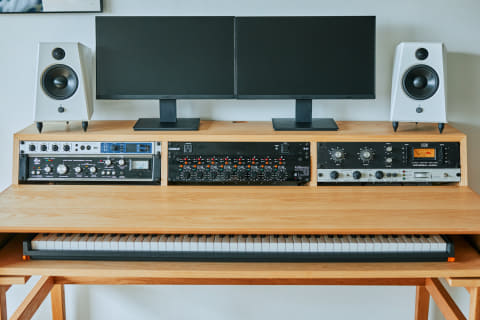 Sonorous Works DTMデスク88鍵対応　直接引き取り希望 Sonorous Works DTMデスク88鍵対応 直接引き取り希望 DTMデスク [M