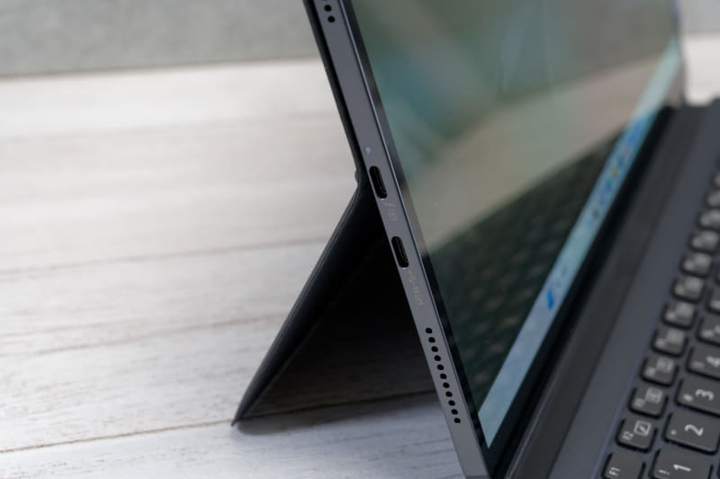 Thunderbolt 4とUSB 3.2のType-Cポート