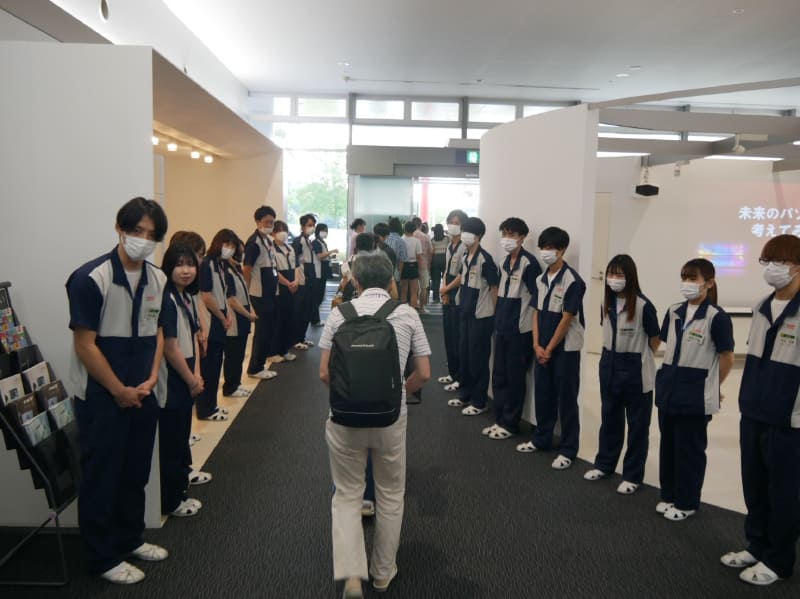 島根富士通の社員も全員で参加者を見送った