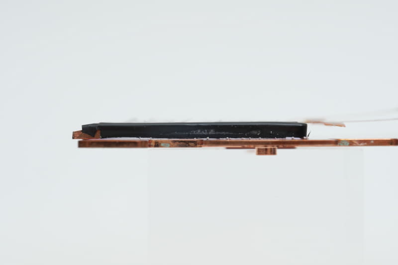 AirJet Miniは高さが2.8mmしかない、非常に薄いモジュールだ