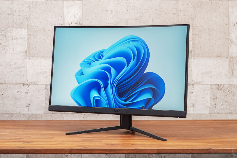 MSIのフルHD/250Hz対応の27型ゲーミングモニター「<a href="https://jp.msi.com/Monitor/G27C4X" class="n" target="_blank">G27C4X</a>」。実売価格は3万3,000円前後