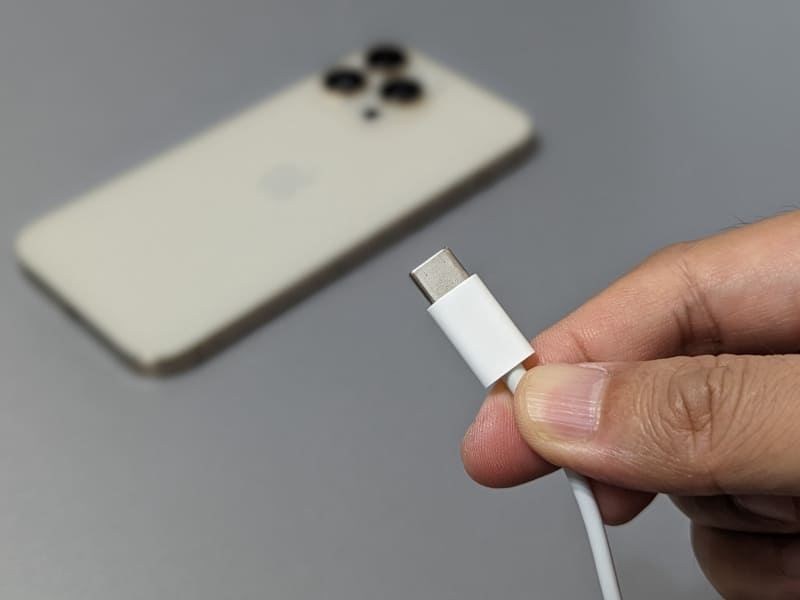 iPhone 15シリーズはこれまでのLightningではなくUSB Type-Cケーブルが付属する