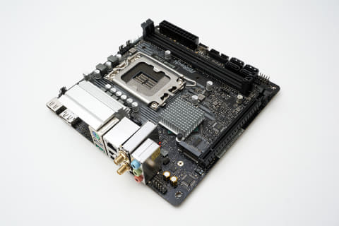 特集】小型ゲーミングPCの作り方！低価格でGeForce RTX 4060搭載