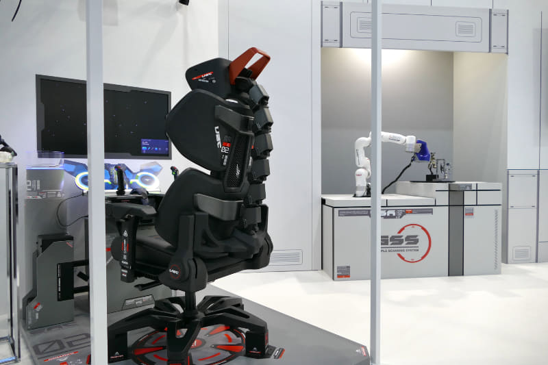 スキャナーとVRセット。©創通・サンライズ ©創通・サンライズ・MBS