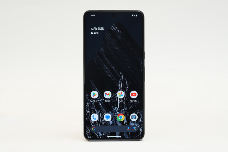 Pixel 8 Proのディスプレイは、1,344×2,992ドット表示対応の6.7型LTPO有機EL「Super Actua display」。リフレッシュレートは1～120Hzの間での自動調節となり、消費電力をより低減できる