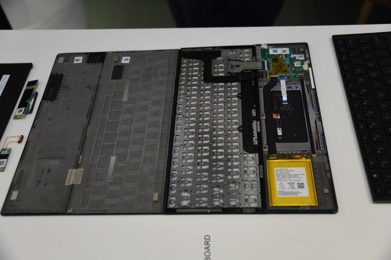 内部機構も公開された