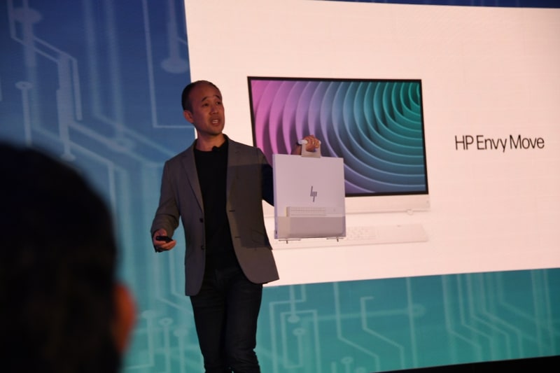 基調講演でEnvy Move 23.8 inch All-in-One PCを紹介したCho Alex副社長