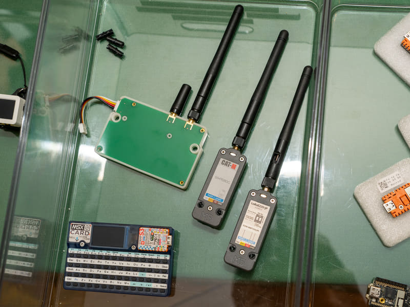 左からモデムカード、LTEモジュール、Loraモジュール