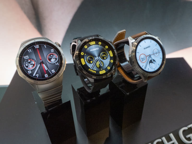 HUAWEI Watch GT 4(46mmモデル)。グレー、ブラック、ブラウンの3色を用意