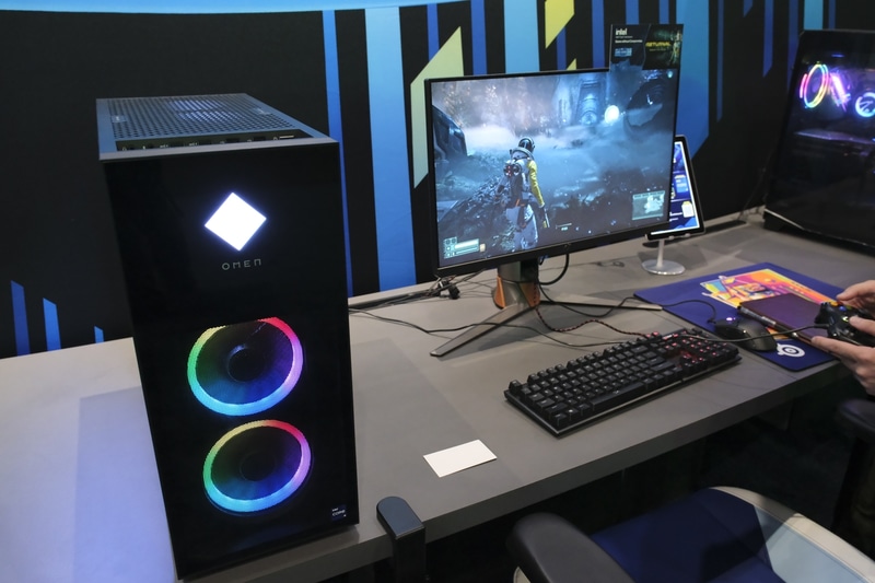 第14世代Core搭載製品が多数展示