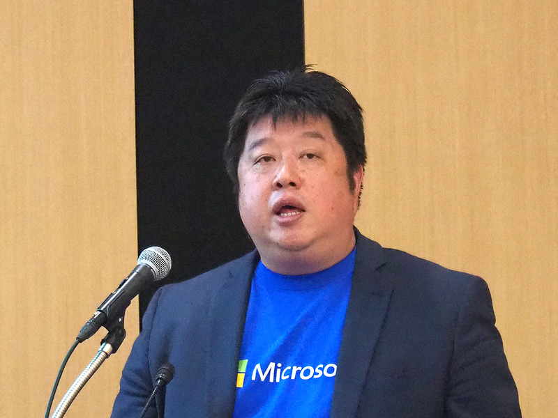 日本マイクロソフトの執行役員 常務 クラウド&AIソリューション事業本部長の岡嵜禎氏