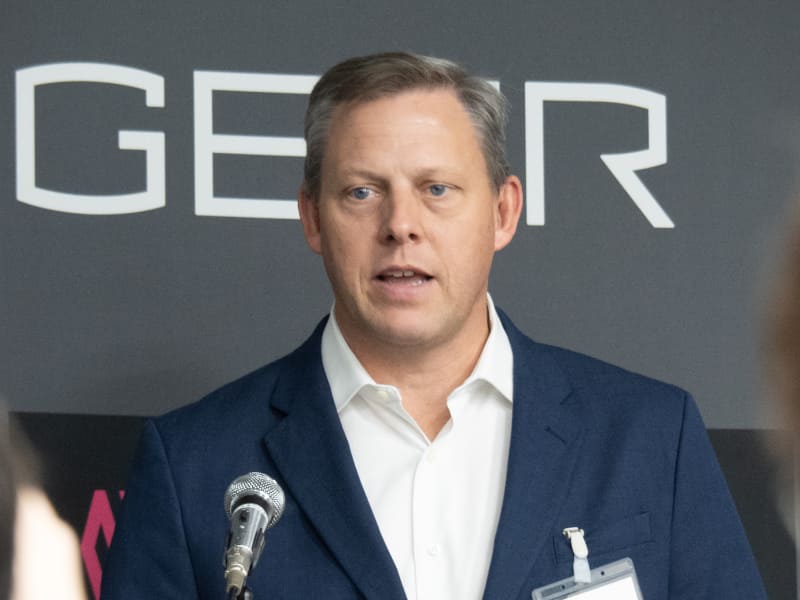 AMD Corporate Vice President and General ManagerのDavid McAfee氏