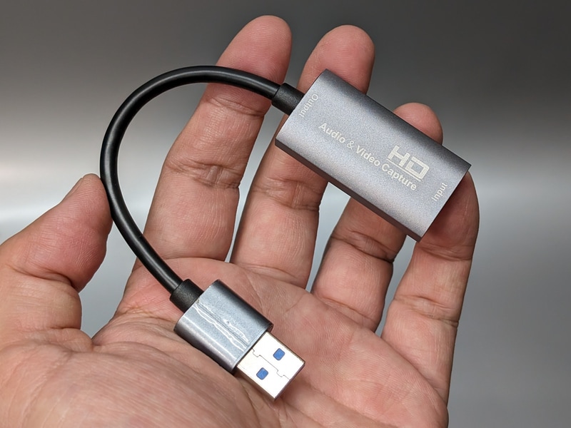 本体。iPadへの接続はUSB Type-C変換アダプタが別途必要