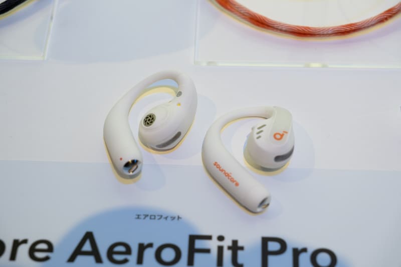 Soundcore AeroFit Pro