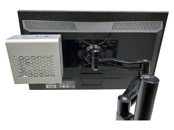 <a href="http://www.nagao-ss.co.jp/nb-vs7510plus-long.html" class="n" target="_blank">製品ページのURL</a><br>実売価格:3,284円前後●サイズ:340×115×8mm●重量:460g