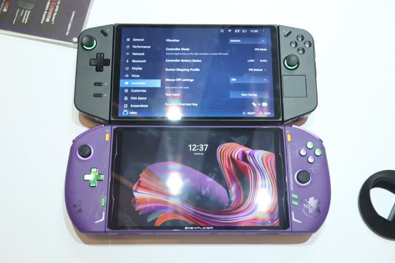 ONEXPLAYER 2 Pro(下)との比較