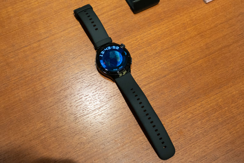 ベルトにはフルオロエラストマーを使用