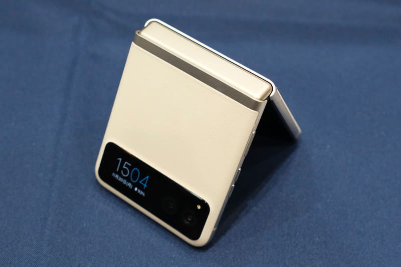 テントのように置くこともできる