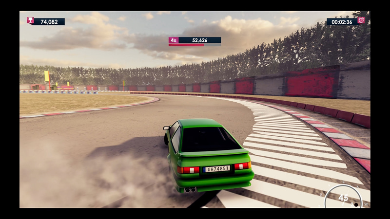 「Drift King」。ドリフトを連続で決めて高得点を狙う。Drift King:Game By Giorgi Abelix Abelashvili Giorgi Abelashvili, from Georgia