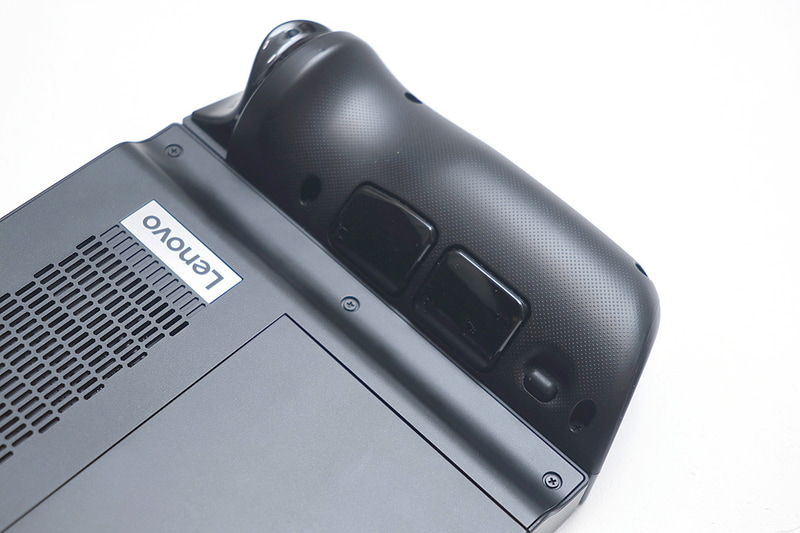 右のコントローラも同様だ