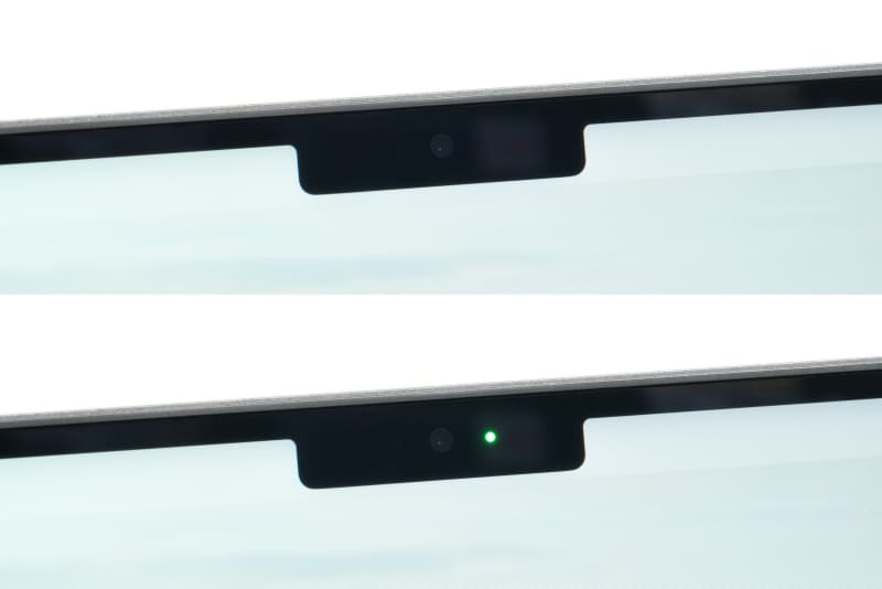ディスプレイ上部のノッチ(切り欠き)部分には、1080p FaceTime HDカメラ、カメラインジケーター、環境光センサーが内蔵