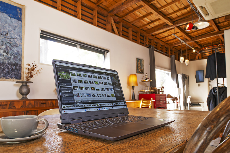 レノボ「<a href="https://www.lenovo.com/jp/ja/p/laptops/loq-laptops/lenovo-loq-15irh8/len101q0001" class="n" target="_blank">Lenovo LOQ 15IRH8</a>」実売価格14万円前後(※1月29日現在)