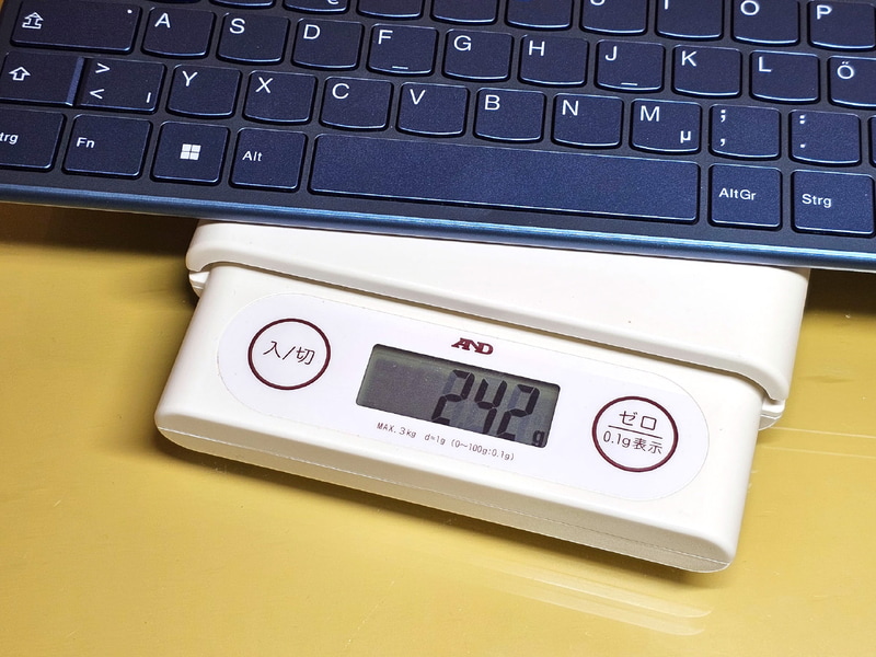 キーボードの重量