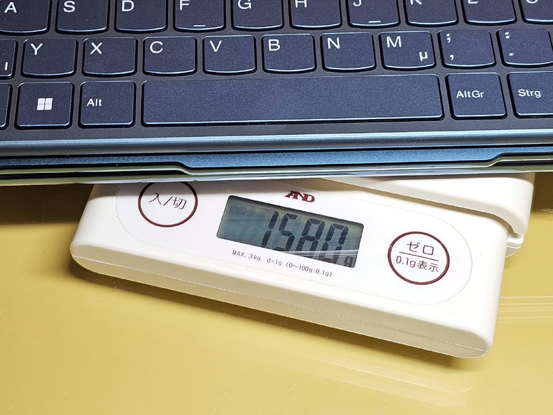 本体+キーボードの重量