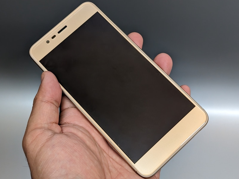 動作するスマホであれば、古い製品であってもほとんどの場合は買い取ってもらえる