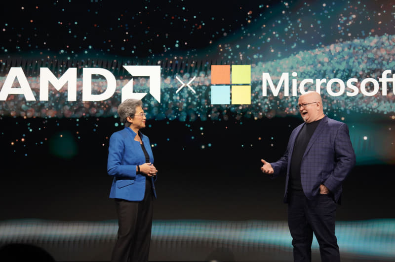 スー氏とMicrosoft CTO 兼 AI担当上席副社長 ケビン・スコット氏