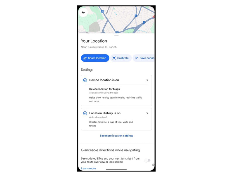マップ上の青い点(自分の位置)をタップすることで、行動履歴が記録されているかどうかを確認できる