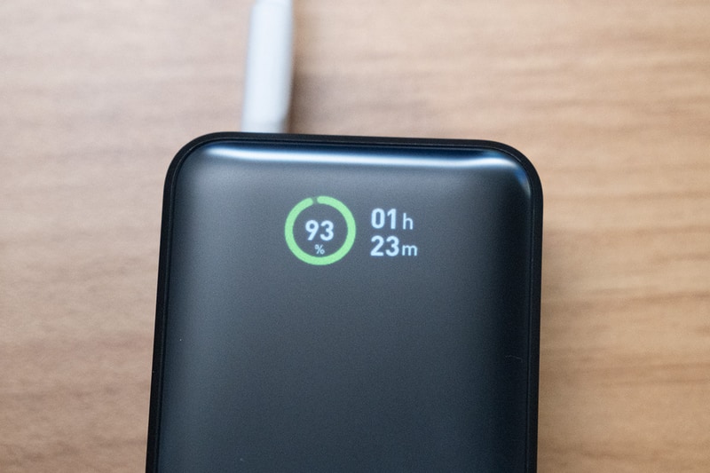 細かく情報を見ることができるディスプレイ